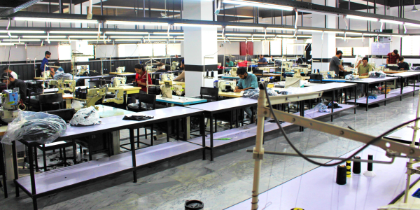 Stitching process of custom sportswear by manufacturer